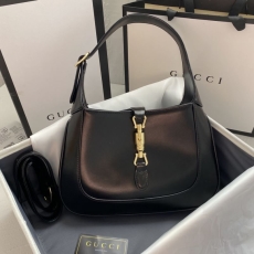 Gucci Hobo Bags